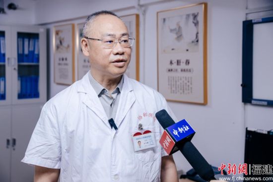 ��������ҽ�ƴ�ѧ����Э��ҽԺ��ҽ������֣�����ڽ��ܼ��߲ɷá������� ��