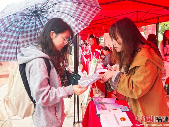 ������УӦ���ҵ�����������˵�λ������ͨ��Ѱ�����ǵľ�ҵ���ᡣҶ���� ��