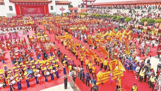 ����������ص����湬���������ι���������������볡��ͨѶԱ �ִ�ʢ ��