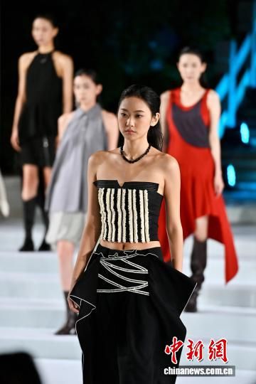 ͼΪģ�����㡣��������� ������ ��