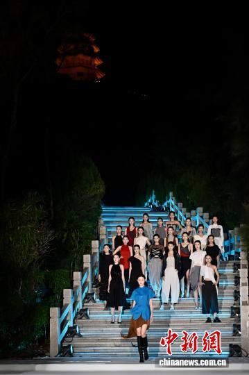 ͼΪģ�����㡣��������� ������ ��