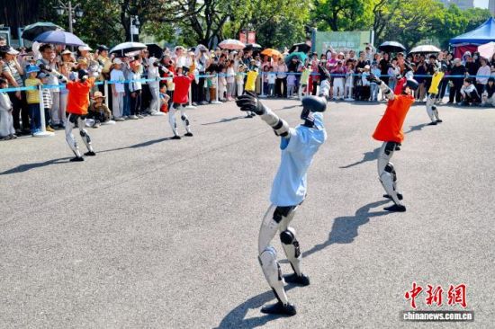 4��26�գ��������ݣ�������������������Χ�ۡ���������� ������ ��