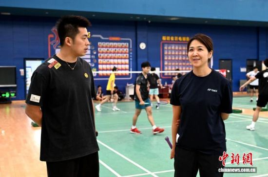 台胞羽球名将扎根福州十二载：一颗羽毛球串联两岸家庭