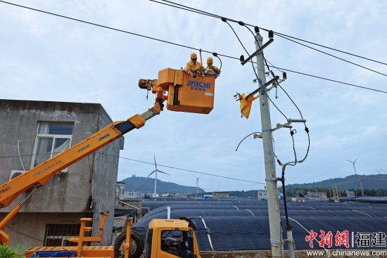 7��26�����磬������ɽ�ع��繫˾��ͣ����ҵ����ץ�����Ъ��˳�����10ǧ����·������ȱ��ȫ�̴�����ҵ�����֪��ȷ������ֳ��������ȶ����硣֣���� ��