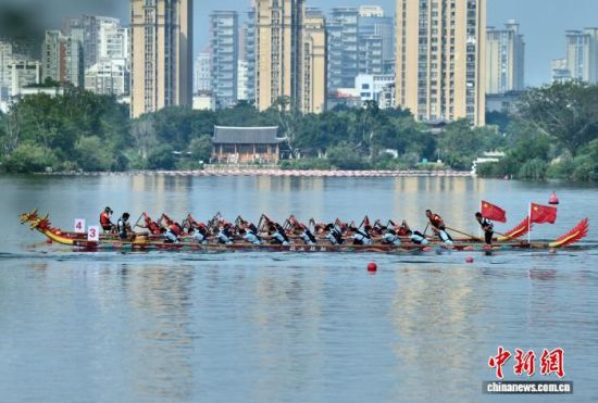 10��1�գ����������ڽ��������۾����������С���������� �ű� ��