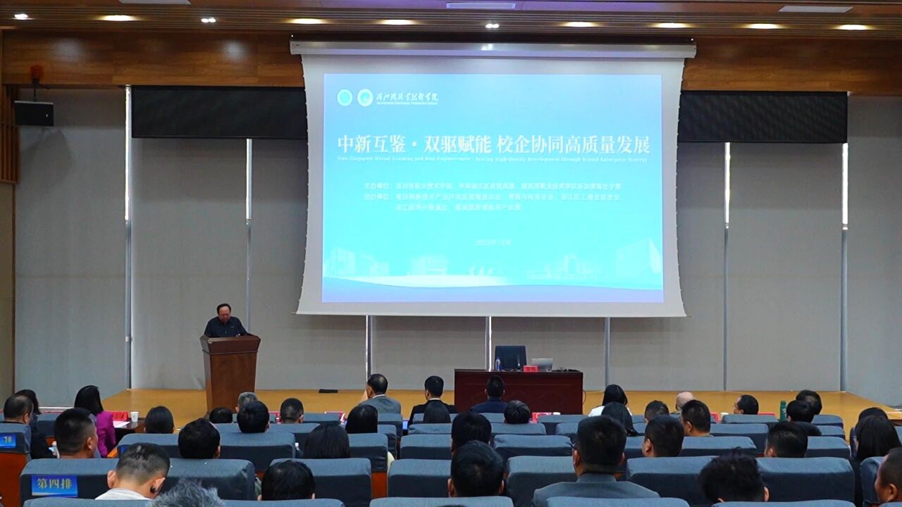 »・˫ УЭͬչںٰ