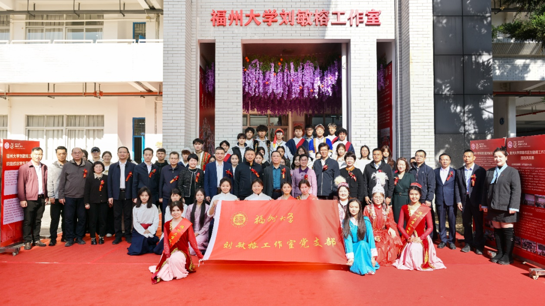 ݴѧͭУŹߡʴ´ҵʵѵͭУ