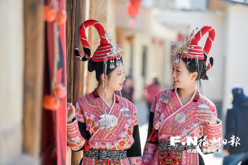 �����װ�������������硱����ո����̬���ɡ���Ѱ������