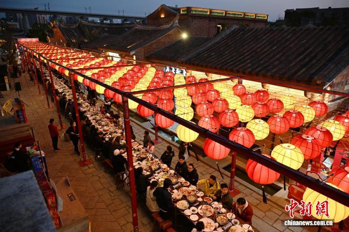 �����ȴ峤���� �����Ϸ�С��ҹ