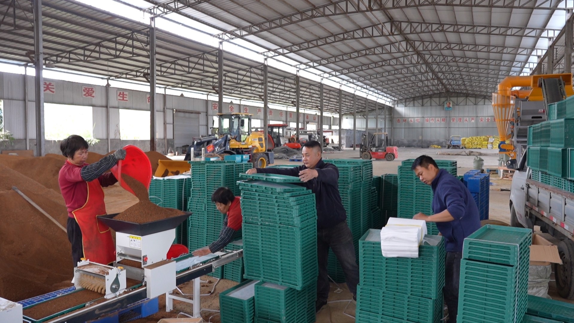 ����ɳ�أ���е�������ܳ����������ٶȡ�