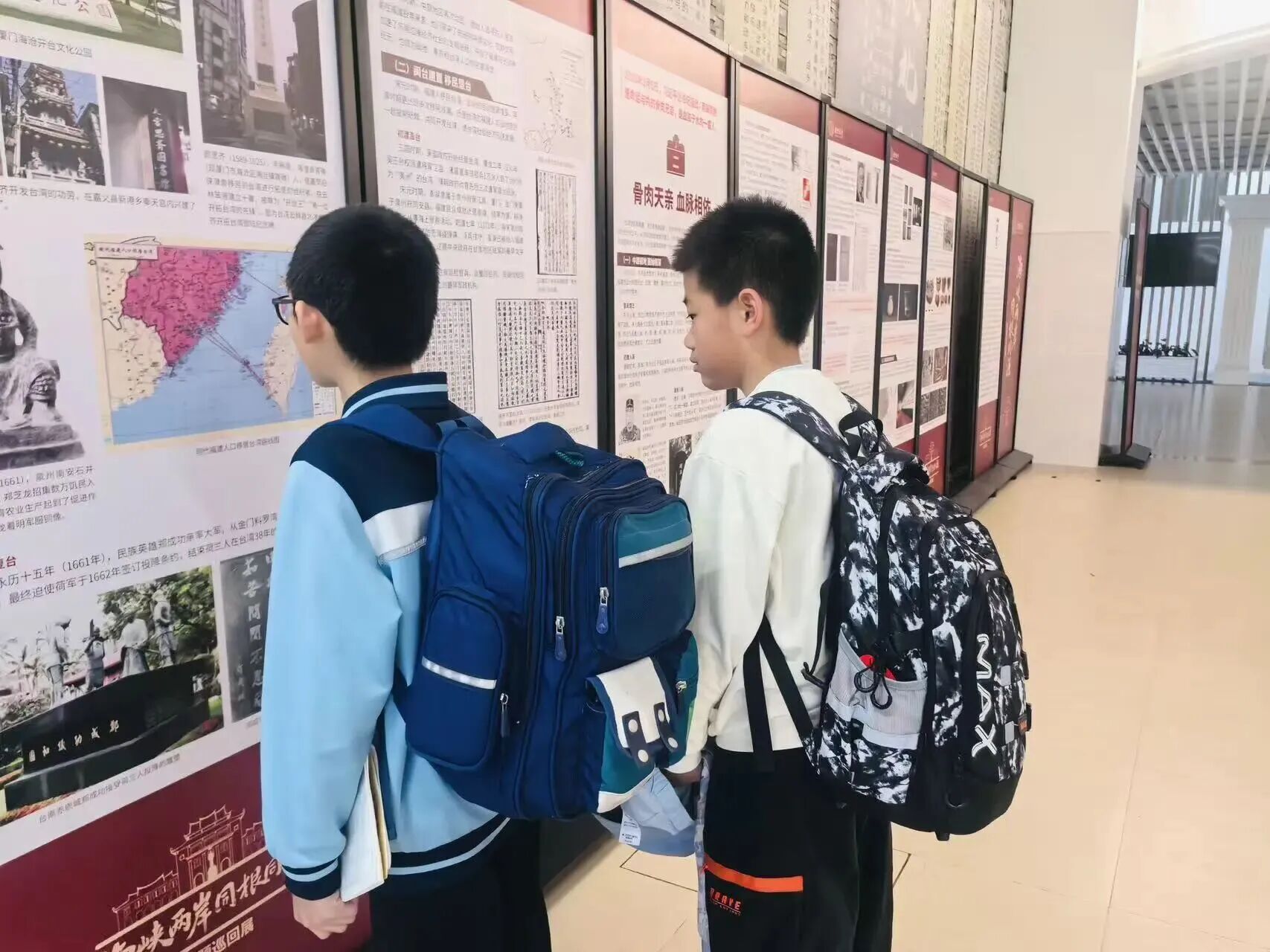 ���Ŵ�ѧ����Ͽ����ͬ��ͬԴ��ר��Ѳ��չ�߽�����������ѧУ