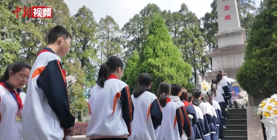 �������ϣ������廳����Ӣ�۳�����