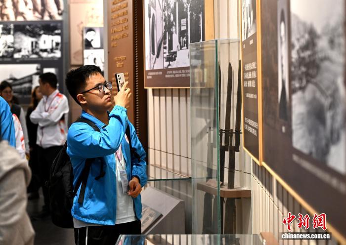 ��������ʦ�������ร�����߳���·