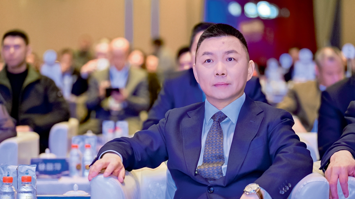 �Ի����������������Σ���������߳�ȥ����ҵ�Ҵ����˿ɴ��еİ�