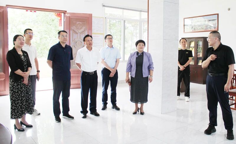 ����ѧ�縣��ʡί����ί֣�������Ӹ���������������չ���ܽ𻨲��ҵ��ʳƷ�ӹ���������չ����