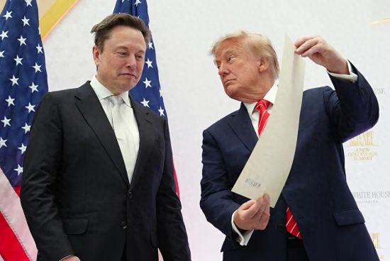 ���й������ܿ�����˹�ˣ���������������
